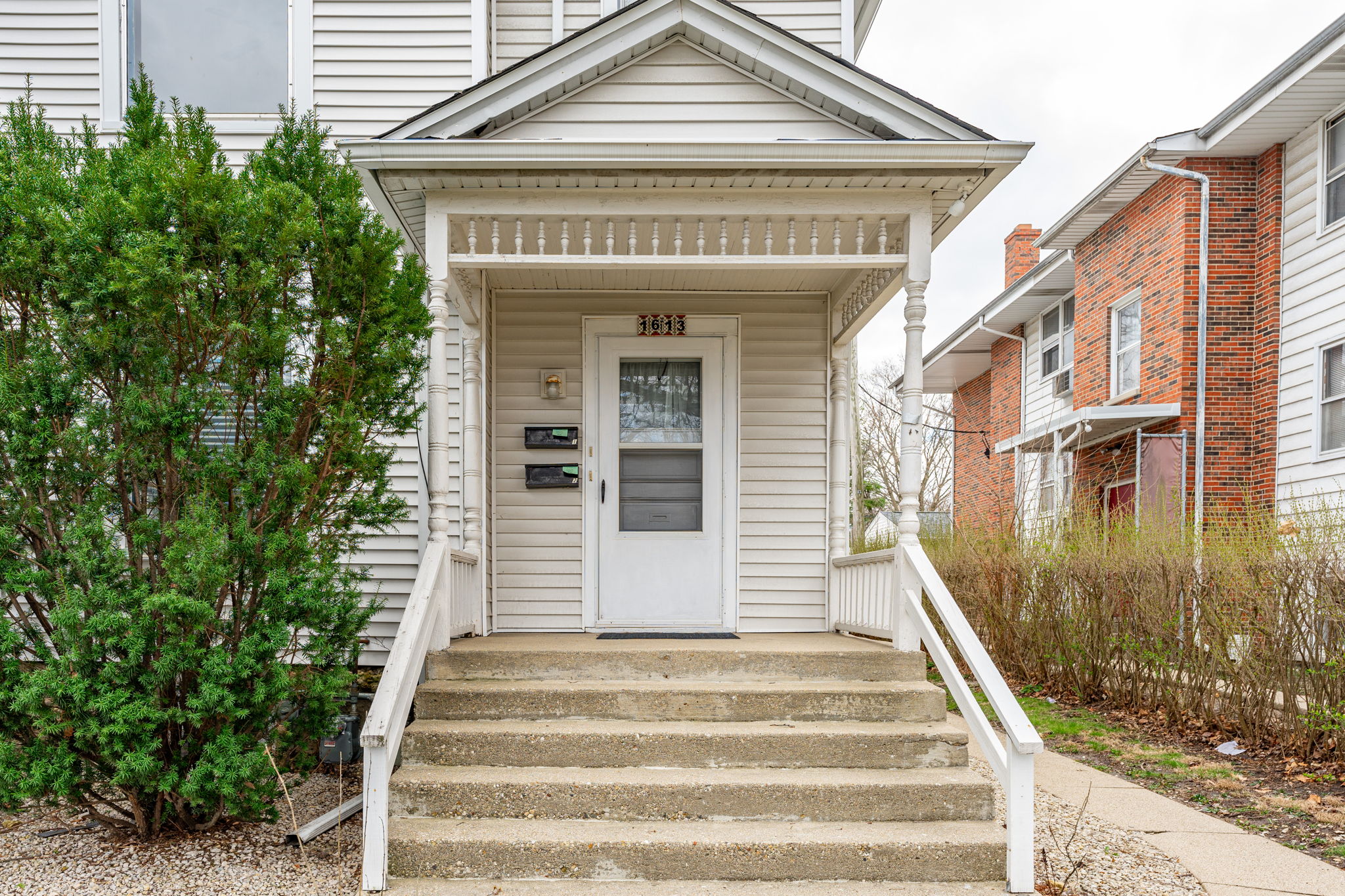 1613 East State Street - 1