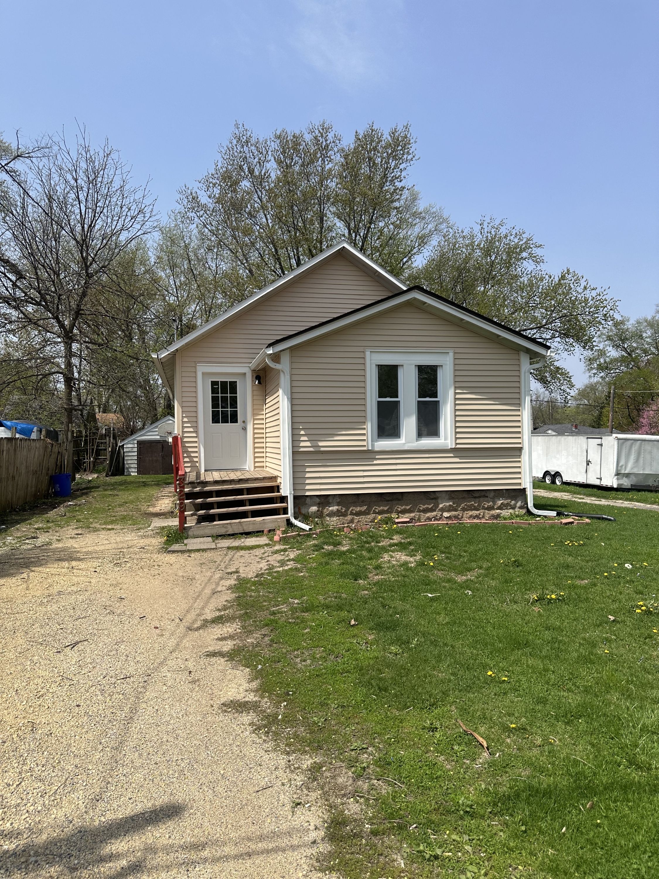 329 Vincent Avenue
