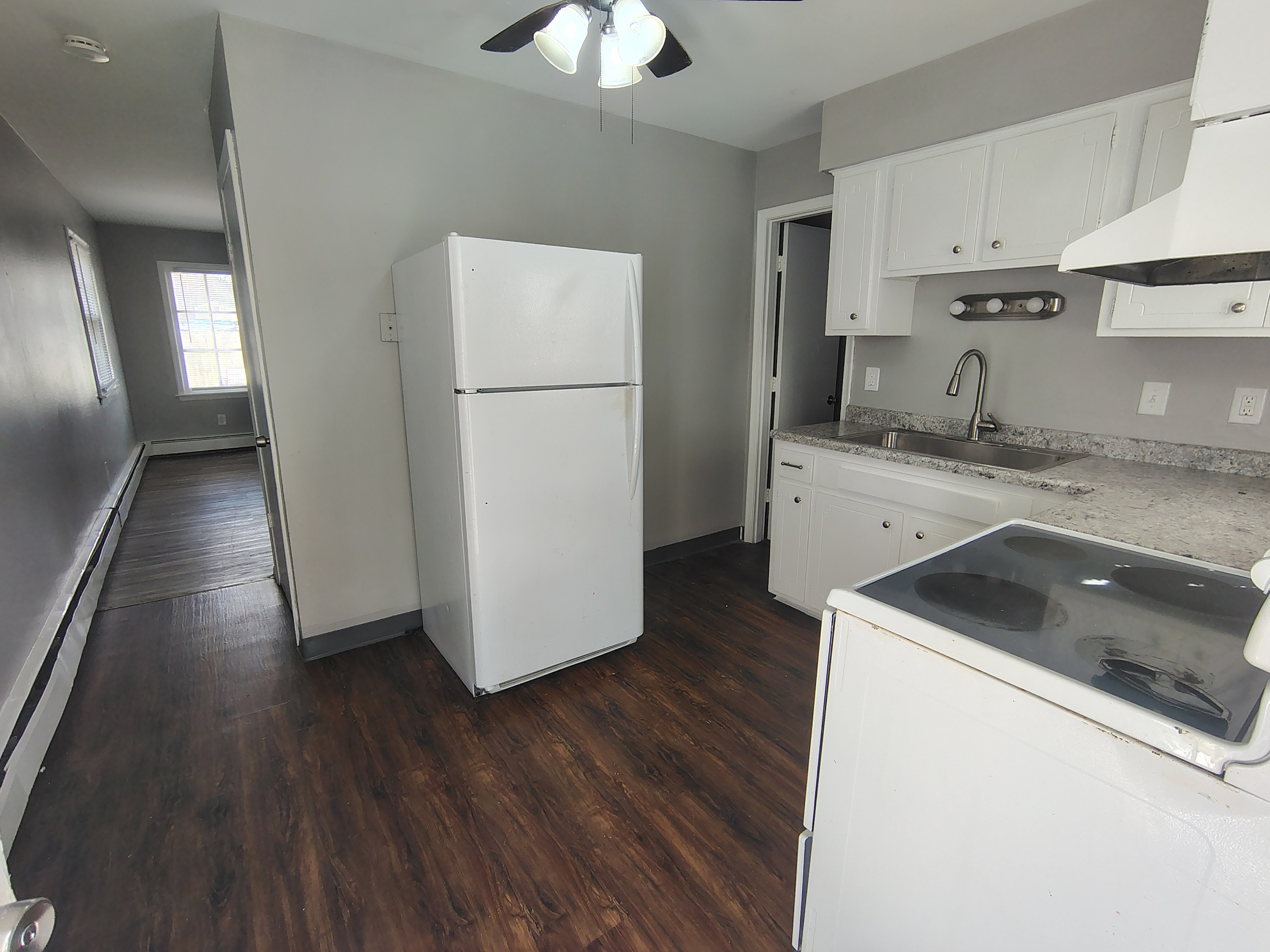 4960 Hinsdale Avenue #8 - 8